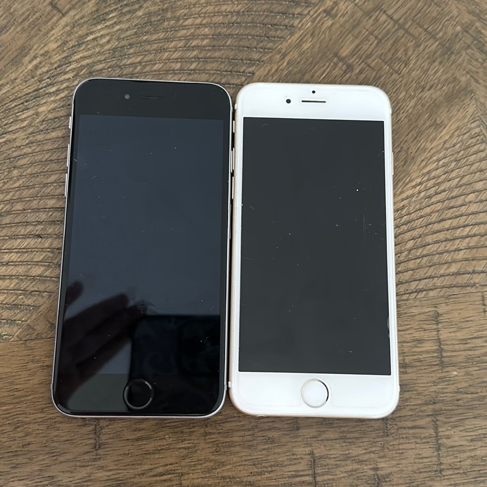 (2) iPhone 6